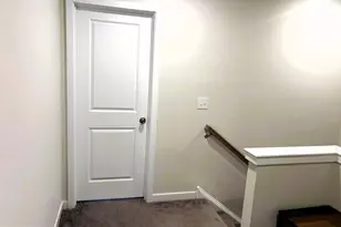 7573 Clayton Ave, Coopersburg, PA 18036 - Photo 16