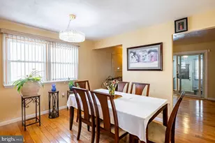 727 S 11th St, Allentown, PA 18103 - Photo 16