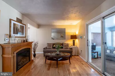 727 S 11th Street, Allentown, PA 18103 - Photo 10