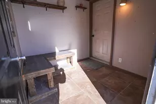 8600 Delong Dr, Slatington, PA 18080 - Photo 56