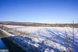 8600 Delong Dr, Slatington, PA 18080 - Photo 20