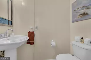 2593 Halleck Dr, Whitehall, PA 18052 - Photo 56