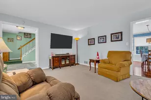 2593 Halleck Dr, Whitehall, PA 18052 - Photo 16