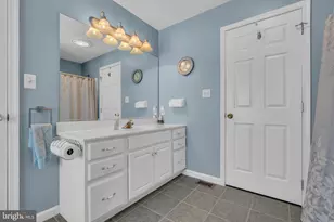 2593 Halleck Dr, Whitehall, PA 18052 - Photo 48