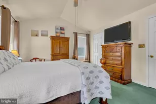 2593 Halleck Dr, Whitehall, PA 18052 - Photo 44