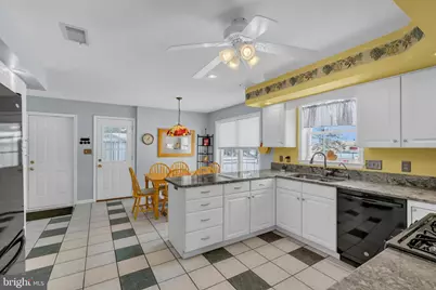 2593 Halleck Drive, Whitehall, PA 18052 - Photo 28