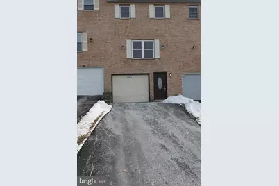 2620 Mountain Lane, Allentown, PA 18103 - Photo 2