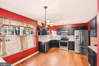 2138 Briarwood Drive, Coplay, PA 18037 - Photo 6