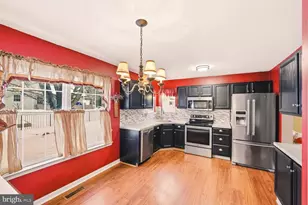 2138 Briarwood Dr, Coplay, PA 18037 - Photo 6