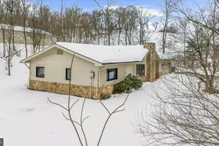 7112 Country Spring Rd, New Tripoli, PA 18066 - Photo 32