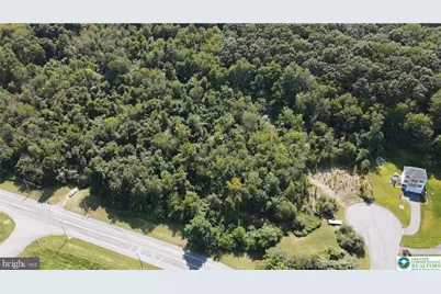 3603 Rip Court, Slatington, PA 18080 - Photo 2