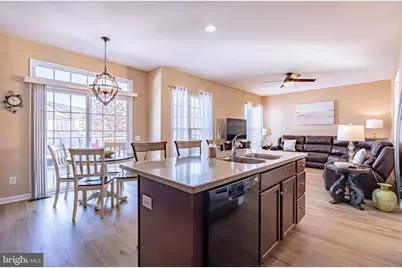 8542 Mayfair Court, Breinigsville, PA 18031 - Photo 22