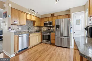 1048 Sparrow Way, Breinigsville, PA 18031 - Photo 16