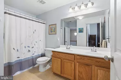 1048 Sparrow Way, Breinigsville, PA 18031 - Photo 24