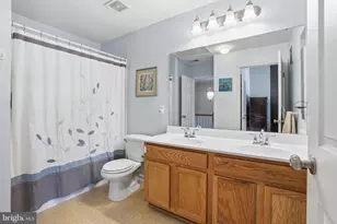 1048 Sparrow Way, Breinigsville, PA 18031 - Photo 24