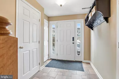 1048 Sparrow Way, Breinigsville, PA 18031 - Photo 6