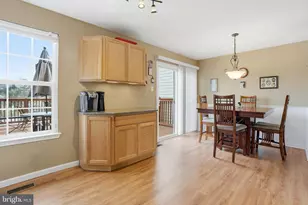 1048 Sparrow Way, Breinigsville, PA 18031 - Photo 20