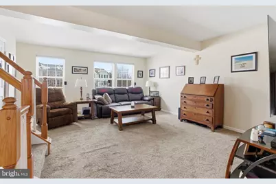 1048 Sparrow Way, Breinigsville, PA 18031 - Photo 10