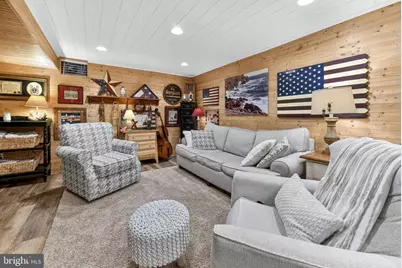 926 Buttonwood Street, Emmaus, PA 18049 - Photo 34