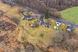 8849 Kistler Valley Rd, Kempton, PA 19529 - Photo 4