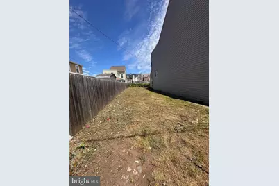 621 N 9th Street, Allentown, PA 18102 - Photo 2