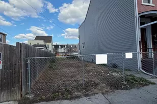 621 N Ninth St, Allentown, PA 18102 - Photo 1