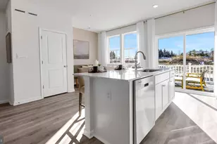 8203 Alexander Ct, Breinigsville, PA 18031 - Photo 8