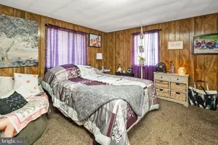 1048 Cedar St, Laurys Station, PA 18059 - Photo 10
