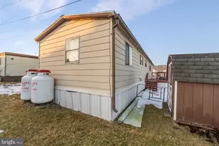 1048 Cedar St, Laurys Station, PA 18059 - Photo 20