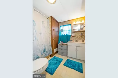 1048 Cedar Street, Laurys Station, PA 18059 - Photo 16