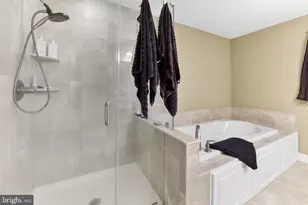 7202 Stein Rd, Zionsville, PA 18092 - Photo 30