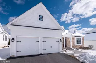 4459 Old Saucon Rd, Bethlehem, PA 18015 - Photo 2