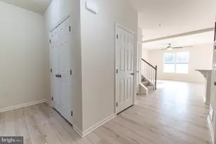 164 Maureen Ln, Allentown, PA 18104 - Photo 4