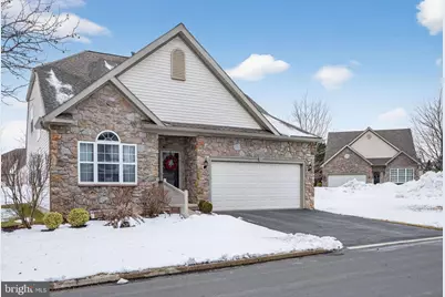 2920 Lifford Lane, Macungie, PA 18062 - Photo 2