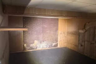 4059 Mauch Chunk Rd, Coplay, PA 18037 - Photo 10