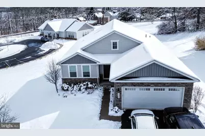 4220 Cypress Lane, Whitehall, PA 18052 - Photo 2