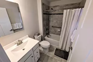 4220 Cypress Ln, Whitehall, PA 18052 - Photo 8