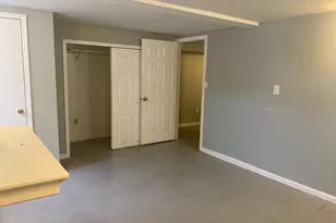 20 Lincoln Pl, Whitehall, PA 18052 - Photo 14