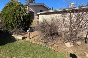 1017 Cherry Tree Crossing, Breinigsville, PA 18031 - Photo 12