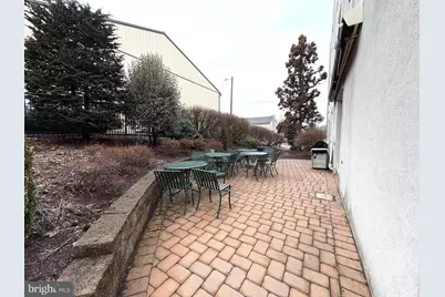 22 S 2nd Street, Emmaus, PA 18049 - Photo 4