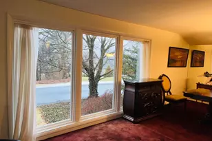 1989 Forest Ln, Allentown, PA 18103 - Photo 8