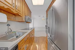 2203 Allwood Dr, Bethlehem, PA 18018 - Photo 14