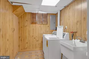 2203 Allwood Dr, Bethlehem, PA 18018 - Photo 36