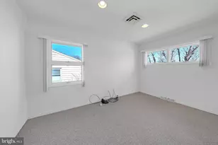 2203 Allwood Dr, Bethlehem, PA 18018 - Photo 20
