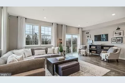 1087 Meadowlark Drive, Fogelsville, PA 18051 - Photo 6