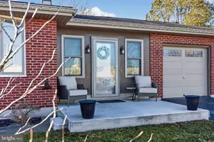 226 W Front St, Alburtis, PA 18011 - Photo 2