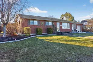 226 W Front St, Alburtis, PA 18011 - Photo 1