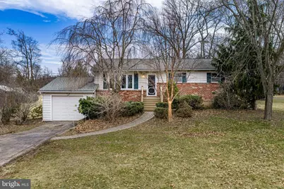 6527 Walnut, Coopersburg, PA 18036 - Photo 1