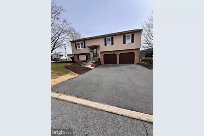 806 E Paoli Street, Allentown, PA 18103 - Photo 1