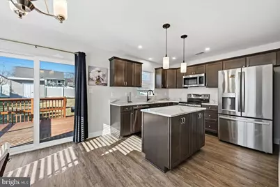 839 E Lynnwood Street, Allentown, PA 18103 - Photo 6